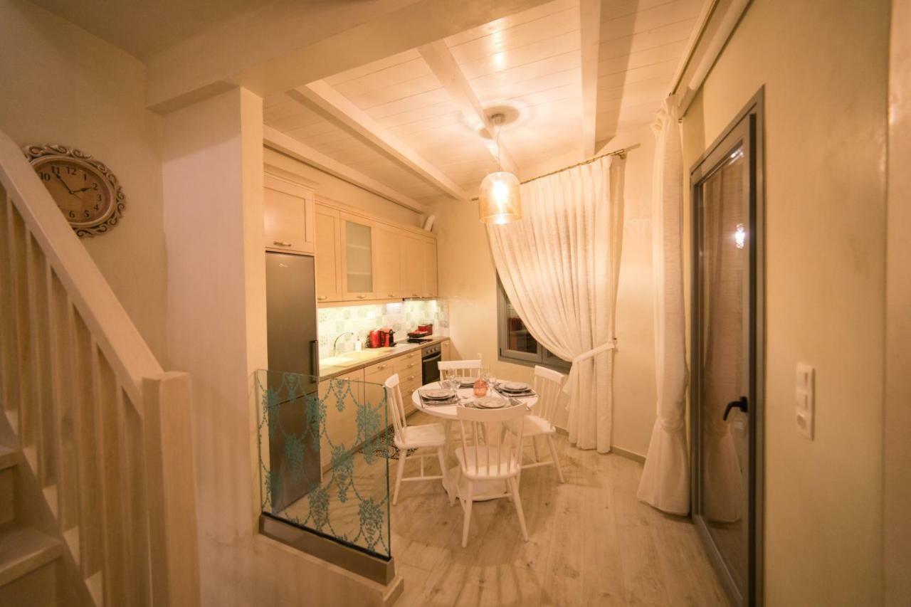 Jacuzzi Suite In The Heart Of Oldtown Rethymno  Bagian luar foto