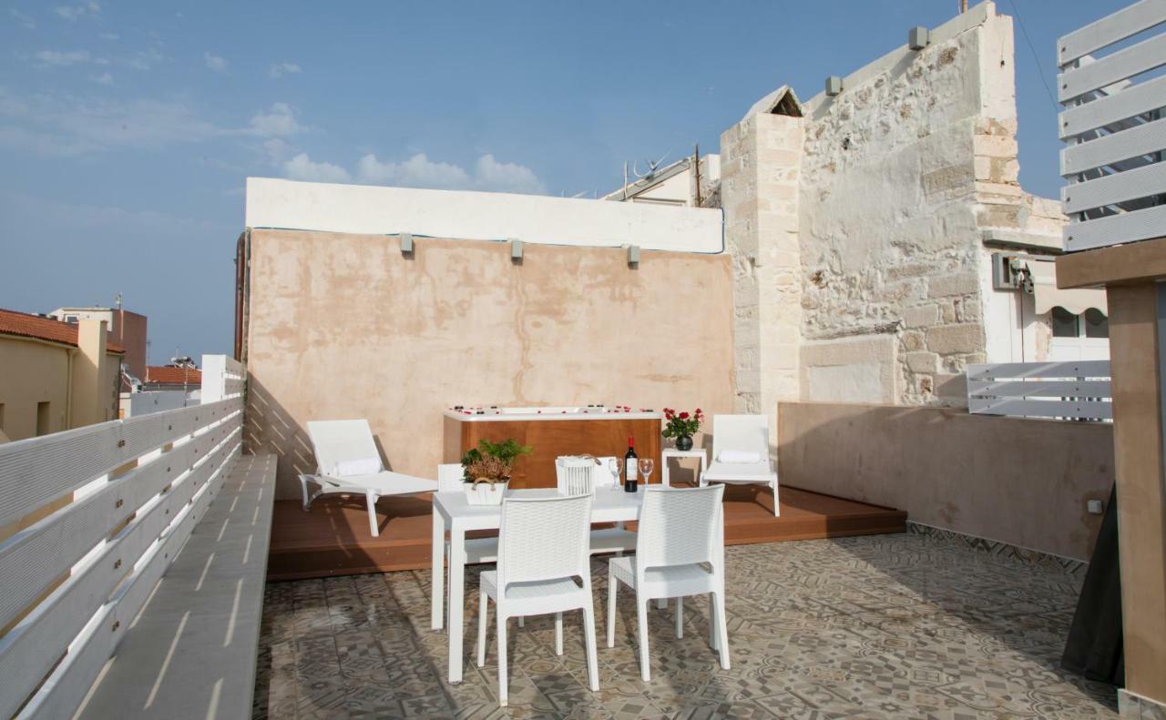 Jacuzzi Suite In The Heart Of Oldtown Rethymno  Bagian luar foto