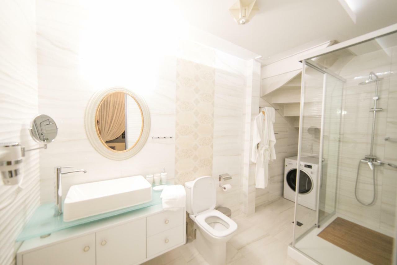 Jacuzzi Suite In The Heart Of Oldtown Rethymno  Bagian luar foto