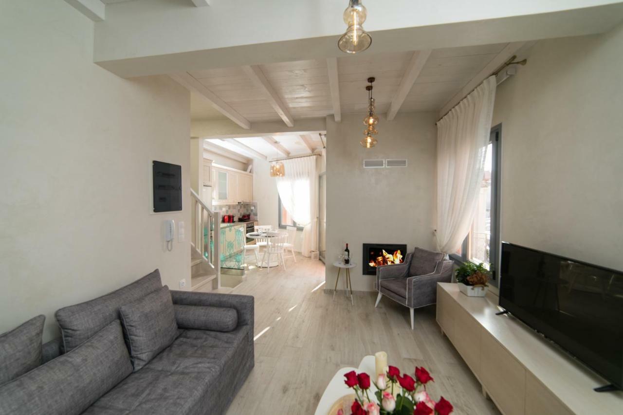Jacuzzi Suite In The Heart Of Oldtown Rethymno  Bagian luar foto