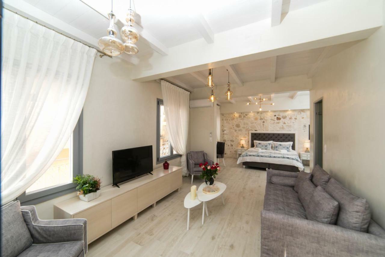 Jacuzzi Suite In The Heart Of Oldtown Rethymno  Bagian luar foto
