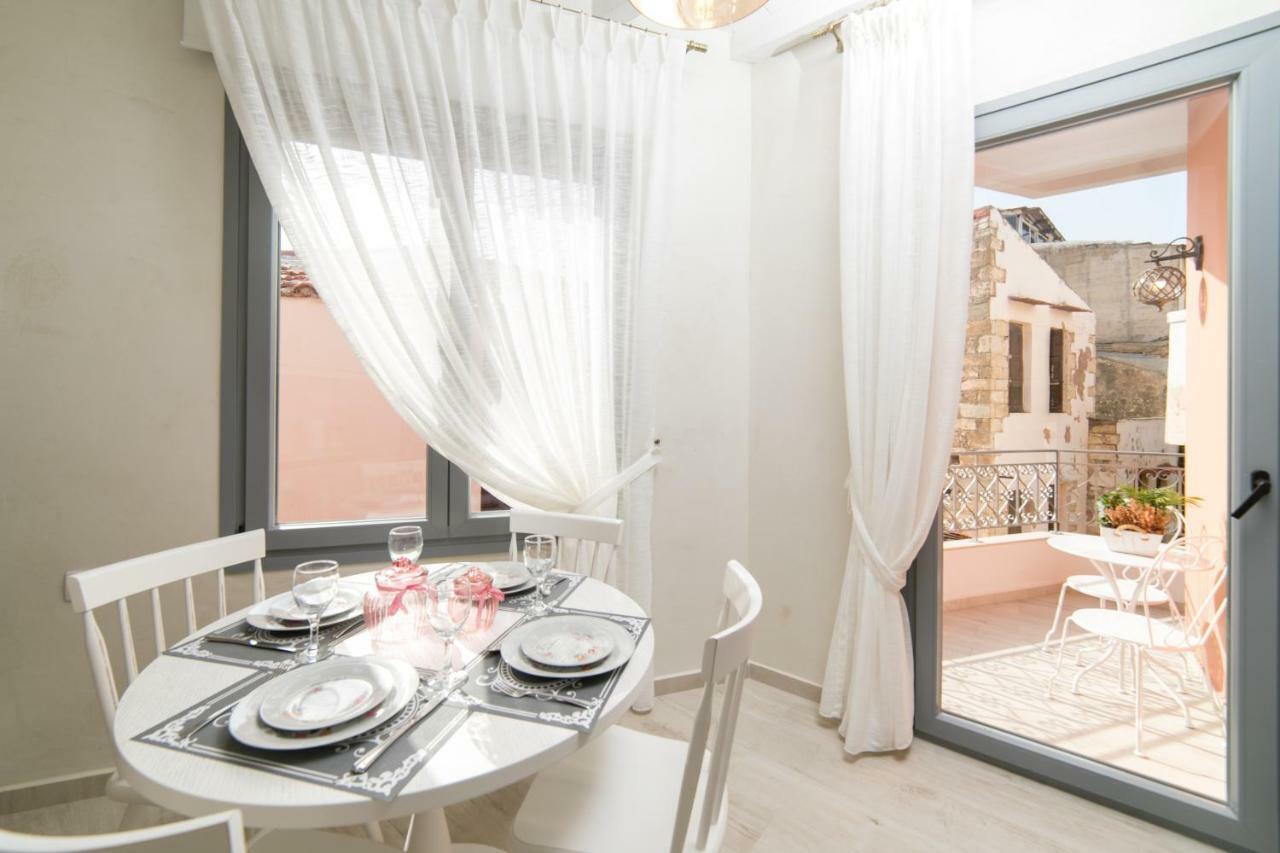 Jacuzzi Suite In The Heart Of Oldtown Rethymno  Bagian luar foto